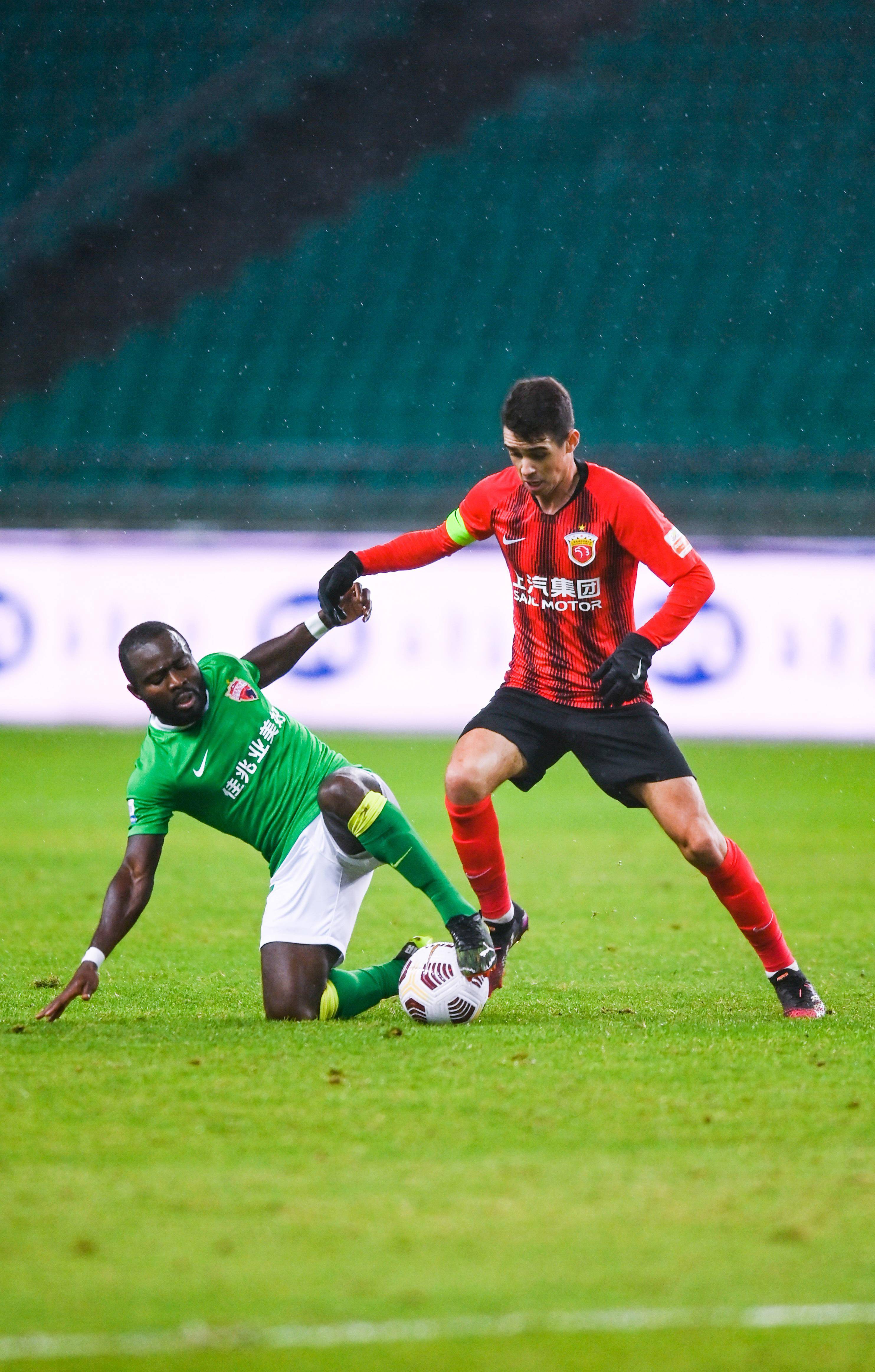 青岛红狮队 青岛红狮队