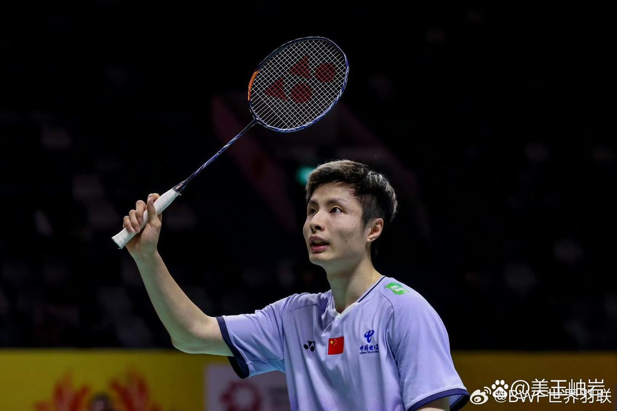 于其中场球 于其中场球